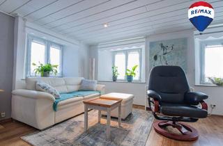 Haus kaufen in 79777 Ühlingen-Birkendorf, Ruhig gelegene Haushälfte mit Scheune in Untermettingen