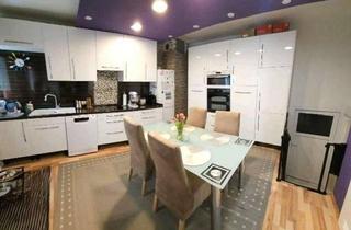 Haus kaufen in 74189 Weinsberg, Zwei Häuser, ein Preis: Ideale Gelegenheit im historischen Stadtkern von Weinsberg