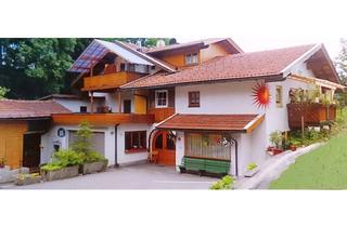 Haus kaufen in 94249 Bodenmais, Vielseitig nutzbarer Gebäudekomplex mit 6 Wohneinheiten und Werkstatt in direkter Zentrumslage