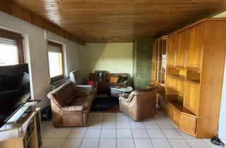 Haus kaufen in 72172 Sulz, Haus mit großem Baugrundstück – Perfekt für Familien, Investoren und Bauprojekte