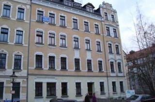 Anlageobjekt in 09113 Chemnitz, * Großezügige 2-Zimmer mit neuem Laminat, Wannenbad und Balkon zum Toppreis! *