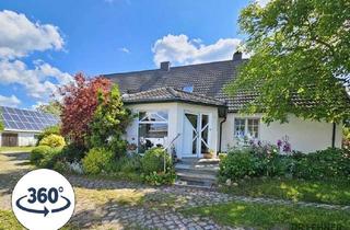 Haus kaufen in 17349 Voigtsdorf, Dr. Lehner Immobilien NB - Exklusives Landhaus in Fast-Alleinlage