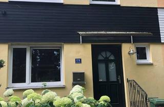 Haus mieten in 85591 Vaterstetten, Attraktives und renoviertes 5,5-Raum-Reihenhaus mit EBK und TG Stellplatz in Vaterstetten