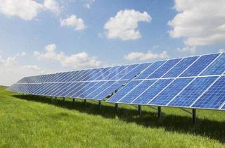 Gewerbeimmobilie kaufen in 06774 Rösa, Solarparks