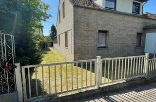 Grundstück zu kaufen in 40724 Hilden, Objekt-Nr.: 11325 - Interessantes großes Baugrundstück mit Einfamilienhaus, 3 Garagen und Schuppen in Hilden