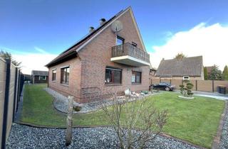Einfamilienhaus kaufen in 26409 Wittmund, Saniertes Haus mit EBK, Photovoltaikanlage und 2 Garagen!