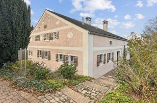 Wohnung kaufen in 91790 Bergen, Attraktives Anlagepaket in Bergen Zwei vermietete Wohnungen in denkmalgeschütztem Jura-Bauernhaus