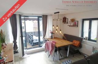 Wohnung kaufen in 90556 Cadolzburg, Kernsanierte, moderne 2 Zimmer-Dachstudio-Wohnung mit großen Balkon, EBK Stellplatz in Cadolzburg