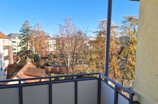 Wohnung kaufen in 30165 Vahrenwald, Sanierte Altbau-Maisonette mit 4-6 Räumen und 2 Balkonen in guter Lage