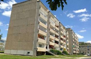 Wohnung mieten in Wendel-Roskopf-Str. 32, 02828 Königshufen, Schöne 3-Raum-Wohnung in der Nähe von Einkaufsmöglichkeiten!