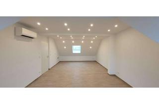 Wohnung mieten in Kronenstraße 14, 68723 Schwetzingen, Sanierte 2-Zimmer Wohnung im DG. mit Schlossblick