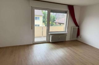 Wohnung mieten in Hebelstr., 67574 Osthofen, Helle, geräumige Wohnung mit Balkon