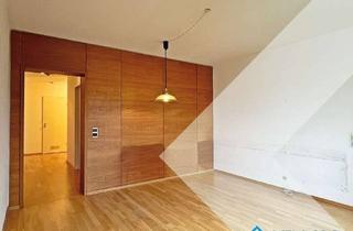 Wohnung mieten in 72793 Pfullingen, Dein neues Zuhause in Pfullingen: Stilvolle 4-Zimmer-Wohnung mit Balkon!