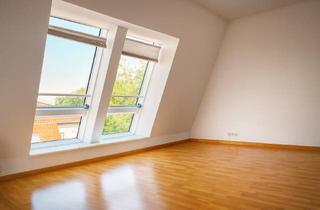 Wohnung mieten in 16727 Velten, helle 3-Zimmer-Wohnung im Dachgeschoss / Wohnpark am Kuschelhain * PKW-Stellplatz