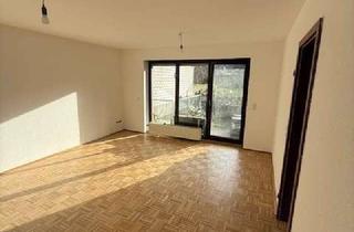 Wohnung mieten in Immelmannstraße 39, 41069 Mönchengladbach, Traumhafte vollrenovierte Terrassenwohnung mit neuer Einbauküche / Parkettboden / Stufenloser Zugang