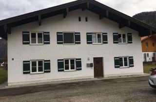 Wohnung mieten in 83246 Unterwössen, Stilvolle, sanierte 2-Zimmer-EG-Wohnung mit gehobener Innenausstattung in Hinterwössen