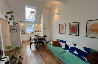 Wohnung mieten in Aulgasse 168, 53721 Siegburg, Exklusiv sanierte 3-Zimmer-DG-Wohnung in Siegburg mit neuer Einbauküche