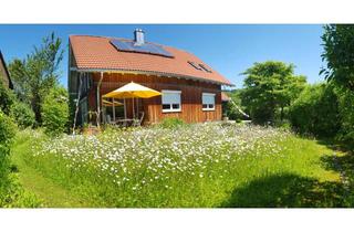 Haus kaufen in 87733 Markt Rettenbach, Ökologisches Holzhaus mit Charakter – Wohnen & Arbeiten im Grünen