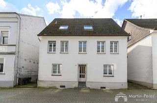 Mehrfamilienhaus kaufen in 58339 Breckerfeld, Gepflegtes Mehrfamilienhaus + Lagerhalle/Garage- zentrale Lage -