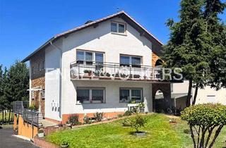 Haus kaufen in 65549 Limburg, Vollvermietetes MFH mit drei Einheiten in ruhiger Stadtlage