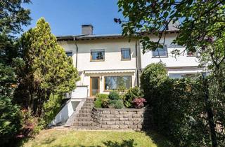 Haus mieten in 63517 Rodenbach, Geräumiges Reihenmittelhaus mit 2 Garagen, Stellplatz und Garten