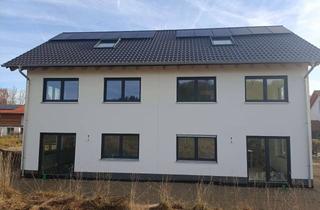 Haus mieten in Goldammerweg 11a, 86971 Peiting, Neubau DHH Top Lage KFW 40 QNG Siegel ökologisch mit Glasfaseranschluß