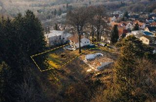 Grundstück zu kaufen in 85614 Kirchseeon, Baugrundstück mit Potenzial – Ruhige Hanglage, Blick ins Grüne & S-Bahn-Nähe in Kirchseeon