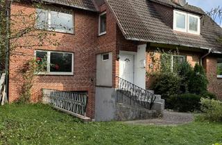 Einfamilienhaus kaufen in 23843 Bad Oldesloe, Ein charmantes Backsteinhaus im Dornröschenschlaf