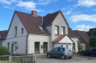 Mehrfamilienhaus kaufen in 23858 Reinfeld, Reinfeld (Holstein) - Charmantes Mehrfamilienhaus mit Baureserve von privat