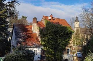 Haus kaufen in 08371 Glauchau, Glauchau - Wohnhaus mit Gartengrundstück