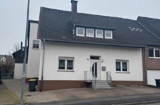 Einfamilienhaus kaufen in 34414 Warburg, Warburg - Einfamilienhaus mit Nebengebäude und Garten in WarburgWormeln