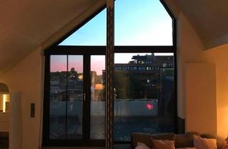 Penthouse kaufen in 52249 Eschweiler, Eschweiler - 3-Raum-Penthouse-Wohnung mit Balkon und Einbauküche in Eschweiler