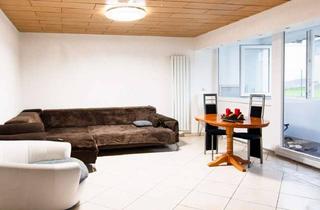 Wohnung kaufen in 79595 Rümmingen, Wohnen mit Komfort: 4-Zimmer-Wohnung mit hauseigenem Hallenbad