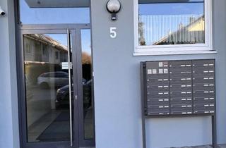 Wohnung kaufen in Parkstraße, 86356 Neusäß, TOP Sanierte 3 ZKB Wohnung mit Weitblick !!!Real Estate Hofmann!!!