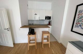 Wohnung mieten in 40219 Unterbilk, Modernisiertes studio apartament - TOP LAGE mit EBK, möbliert LORETTOSTRASSE direkt am Hafen