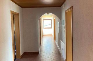 Wohnung mieten in 92353 Postbauer-Heng, Geräumige 4-Zimmer-Wohnung mit Terrasse in Postbauer-Heng