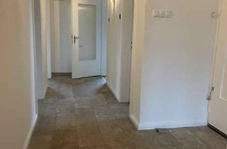 Wohnung mieten in Benskamp 12, 30855 Langenhagen, Preiswerter Wohnraum für zuverlässige Mieter in Flughafennähe HAJ