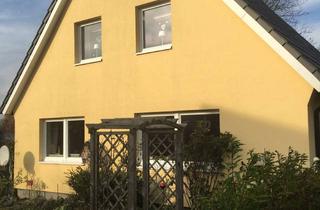 Wohnung mieten in 24640 Schmalfeld, 700 €+NK, 60 m², 3 Zimmer, Dachboden, Kellerraum, Garage, Gartenanteil