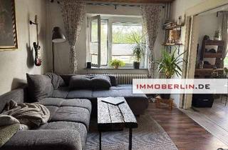 Einfamilienhaus kaufen in 16230 Britz, IMMOBERLIN.DE - Charmantes Einfamilienhaus mit Ausbaupotenzial, Südwestgarten & Garage in ländlicher
