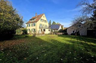 Haus kaufen in 79312 Emmendingen, Renovierungsbedürftiger Altbau mit drei Wohneinheiten und großem Grundstück