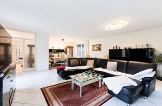 Haus kaufen in 25524 Itzehoe, Familientraum mit Zukunft: Bungalow mit Wärmepumpe, PV-Anlage, Schwimmbad & großzügigem Raumangebot