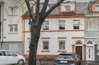 Haus kaufen in 67227 Frankenthal, Top Kapitalanalage: 3 Wohneinheiten mit Garten, zur sofortigen Vermietung