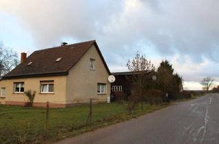 Haus kaufen in 17337 Groß Luckow, Modernisiertes EFH mit Scheune, Garagen und großem Grundstück