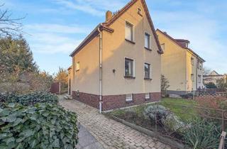 Haus kaufen in 04463 Großpösna, Freistehendes Familienhaus mit großem Grundstück, Streuobstwiese & Ausbaupotenzial in ruhiger Lage