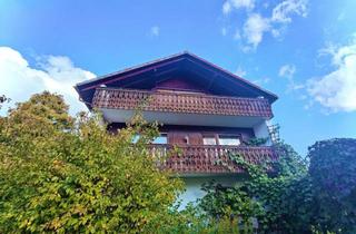 Haus kaufen in 96268 Mitwitz, Geräumiges Wohnhaus mit Doppelgarage in Mitwitz - "Autowerkstatt" inklusive...
