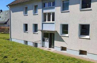 Wohnung kaufen in 31812 Bad Pyrmont, Großzügige Gartenwohnung (Barrierefrei & modernisiert ) mit 3 Stellplätzen in Bad Pyrmont