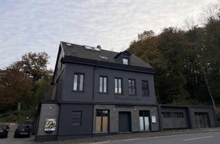 Anlageobjekt in 42855 Remscheid, ***Mehrfamilienhaus mit großem Grundstück und Gastronomieeinheit