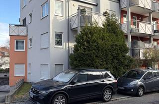 Wohnung mieten in Elisabeth-Selbert-Straße, 71364 Winnenden, Helle und sehr ruhige 3-Zimmer-Dachgeschoss-Wohnung