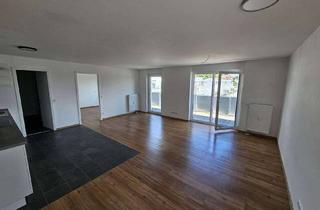 Wohnung mieten in Alte Amberger Str. 3a, 95478 Kemnath, Helle 2-Zimmer-Wohnung im 2. Stock mit Balkon - Kemnath