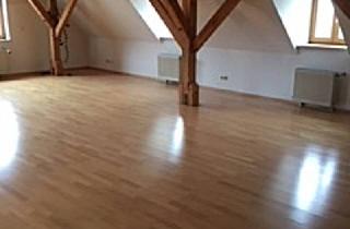 Wohnung mieten in Sterngasse, 86150 Innenstadt, 2-ZKB-Dachgeschoss-Galerie-Wohnung mit Balkon in Augsburg am Rathaus